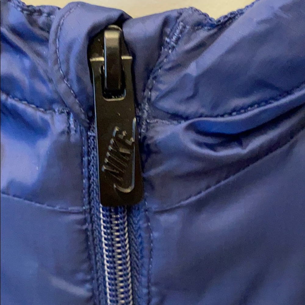 Nike jacket - Picture 3 of 6